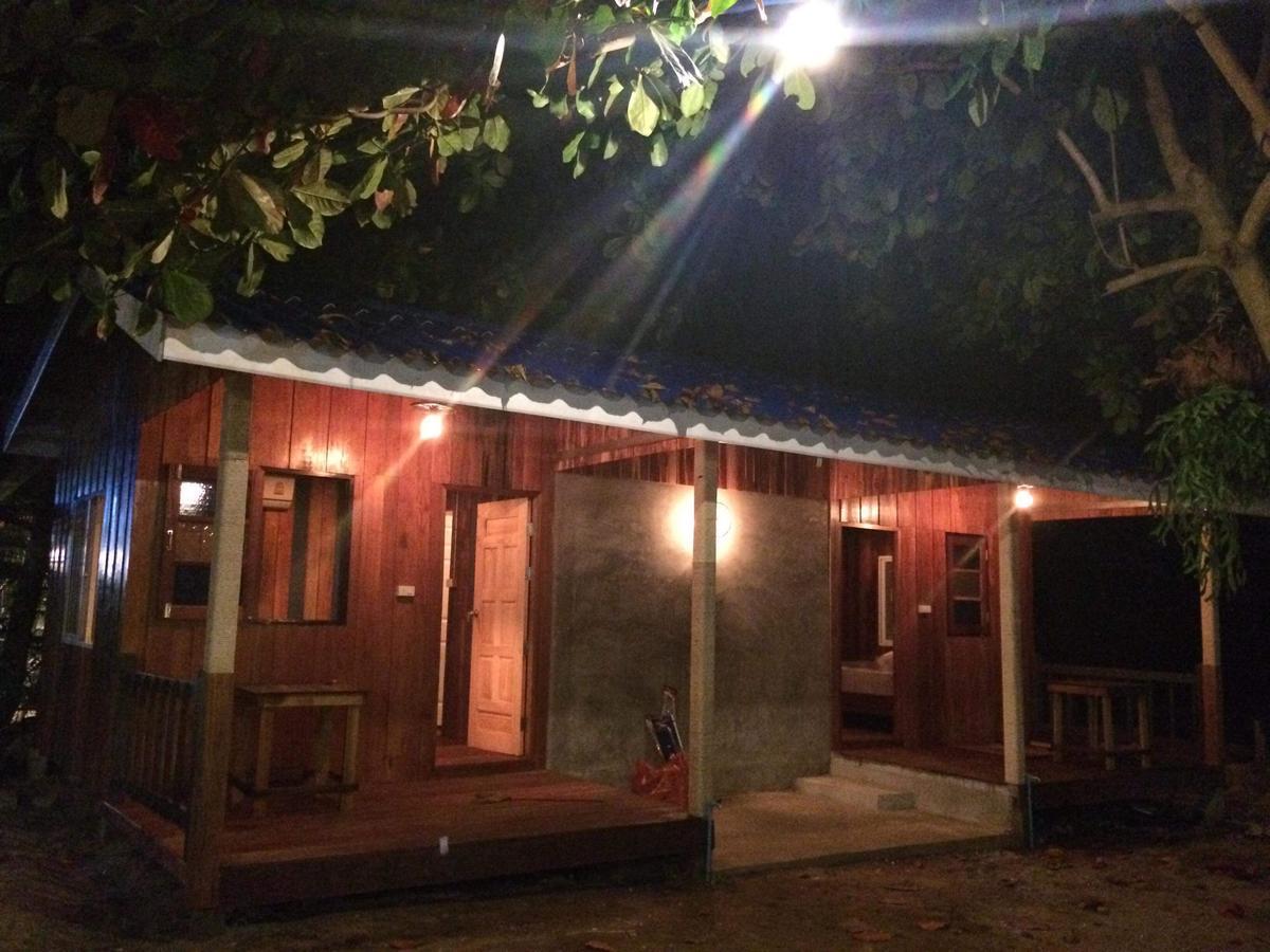 Sea Paradise Ban Khlong Kloi Exterior foto